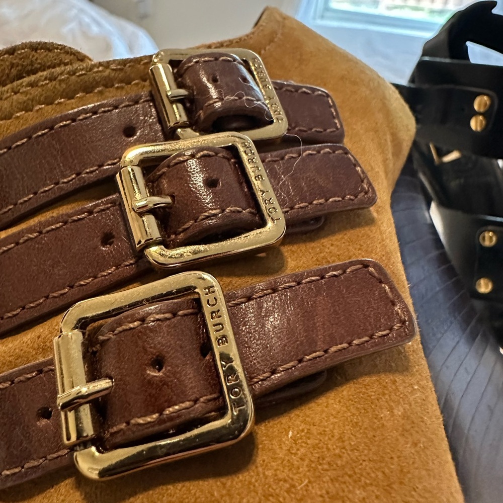Tory Burch Tan and Brown Ankle Boots - Picture 2 of 6